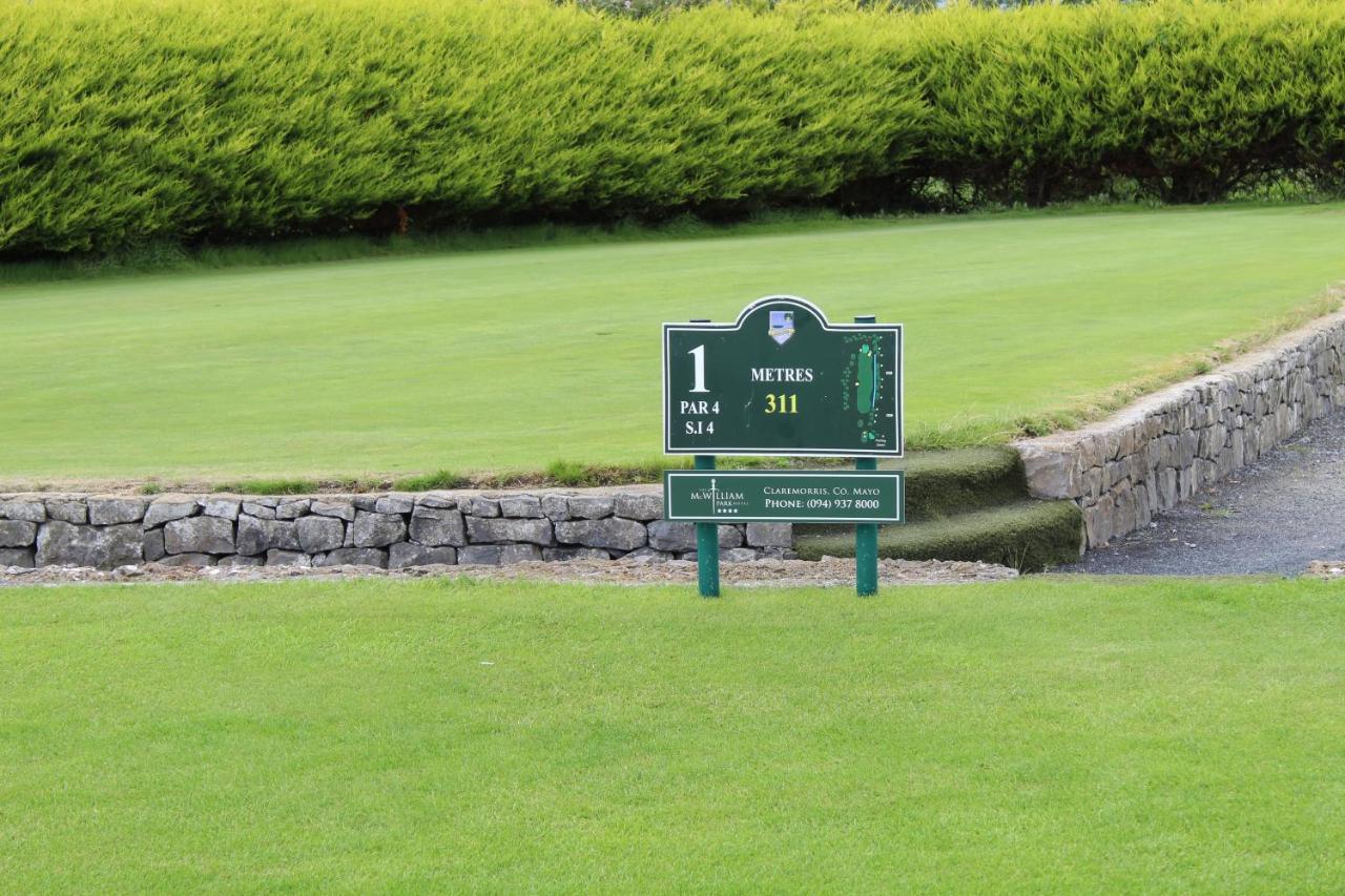 Mcwilliam Park Hotel Claremorris Extérieur photo