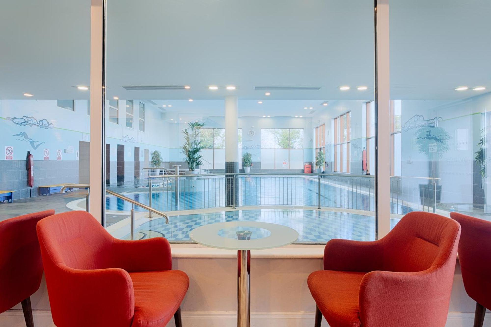 Mcwilliam Park Hotel Claremorris Extérieur photo